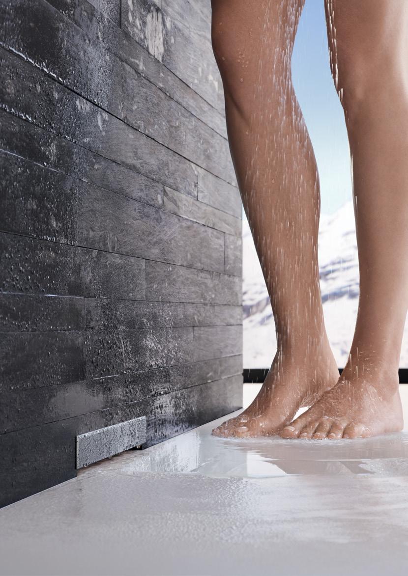 Sifão de parede Geberit Wall Drain para duches Melhor em conforto. Solução inovadora com drenagem sifonada à parede que melhora o conforto no duche ao eliminar as tampas metálicas no pavimento.