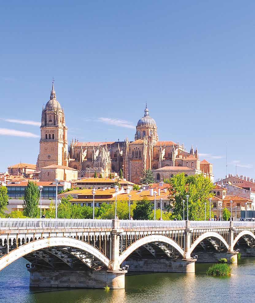 #Salamanca Salamanca, conhecida como a Cidade de Ouro, é o lar da 5ª universidade mais antiga do