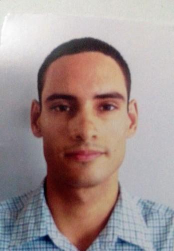 TIAGO EDUARDO LOPES DE SOUZA Brasileiro, 28 anos, Casado, 3 Filhos Rua do Orvalho, 271 Lt Colinas do Sul - Gramame CEP 58069-330 João Pessoa PB Brasil telsouza@outlook.