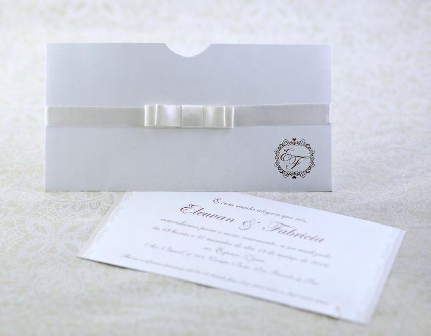 Convite Lisboa Tamanho 20x11cm Envelope personalizado Acabamento com laço chanel duplo em fita de cetim Papel
