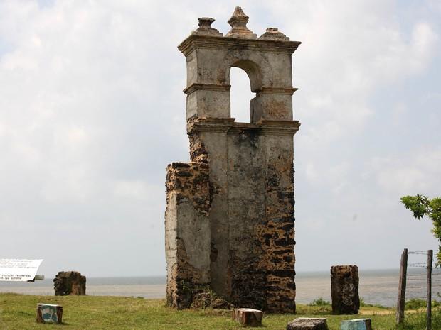 Joanes é o marco da ocupação portuguesa do Marajó, que antes se chamava Ilha Grande de Joanes. (Foto: Agência Pará) A distância entre o porto e a vila de Joanes é de aproximadamente 22 km.