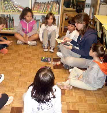 Quando chegam ao 1º ano, os alunos já são capazes de dar opinião sobre os livros que conhecem, já