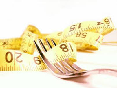 Substitutos de refeição para controlo do peso Menções regulamentadas unicamente pelo