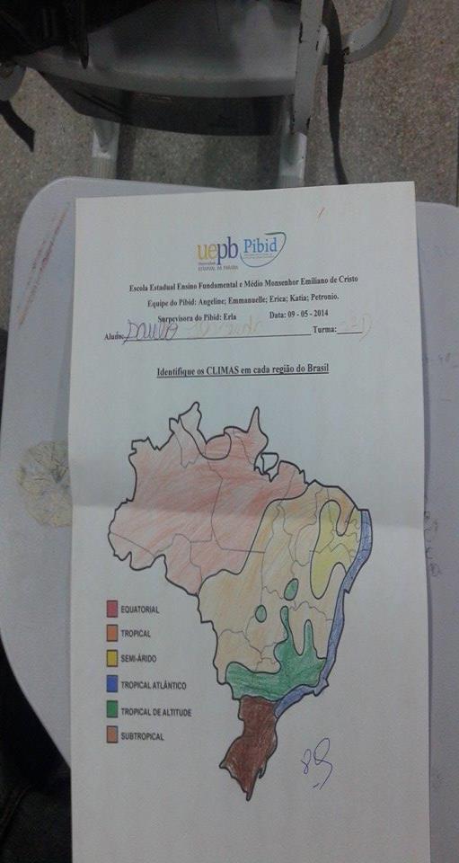 Por meio da literatura pesquisada e de oficinas realizadas na Escola Estadual de Ensino Fundamental e Médio Monsenhor Emiliano de Cristo tornou-se possível realizar este artigo que reúne a