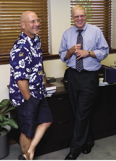 Personagens da Semana David Pa5erson (le9) John Hennessy (right) In 2000 they shared the IEEE John Von Neumann Medal for crea(ng a revolu(on