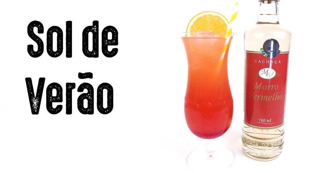 Num copo Mixer: 2 doses de Cachaça Morro Vermelho 3 doses de suco de Laranja Meio Limão Taiti espremido Misturar Numa Taça de