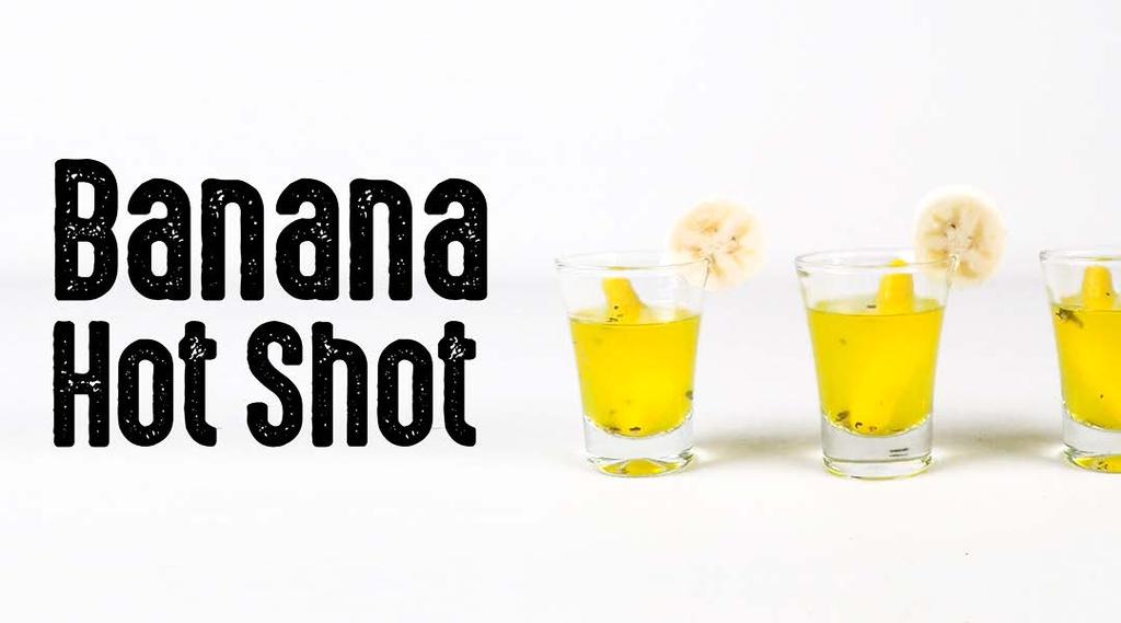 Em um copo Mixer: Encher de gomas de banana (Balas Gummy, Yummy) 3 doses de tequila prata Aguardar 10 minutos Mexer bem