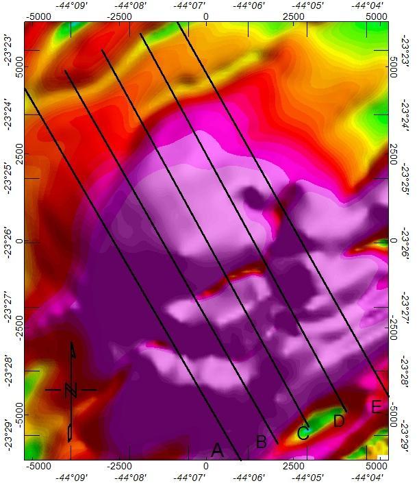 22 Figura 9: Mapa de amplitude do Sinal Analítico da anomalia magnética produzida pelo corpo alcalino.