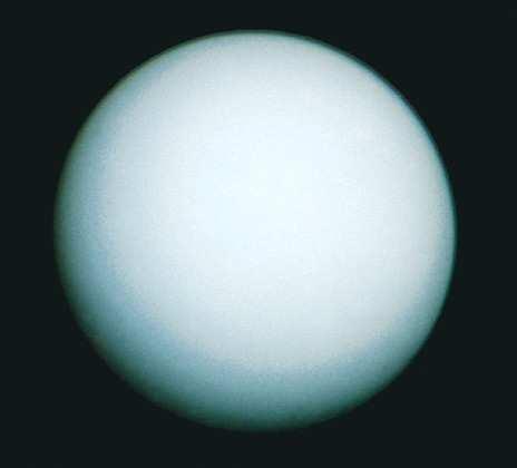 7 - Úrano Imagem de Úrano obtida pela Voyager 2 na sua passagem em 1986.