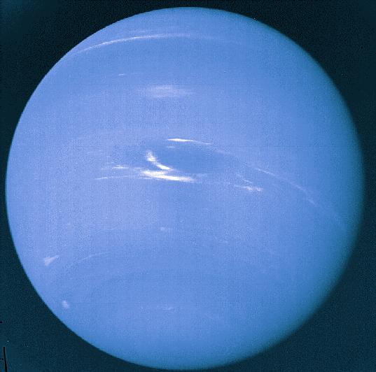 Neptuno é um planeta gasoso cuja aparência faz lembrar Urano.