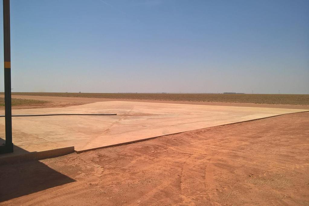 aérea, detalhe dos tanques de combustível com as demais estruturas.