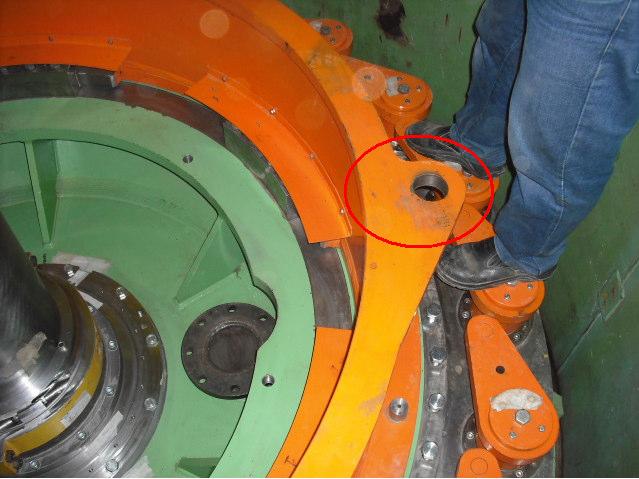 Conforme a descrição do manual, o próximo passo foi o alinhamento do eixo com o rotor e posteriormente a finalização da montagem do distribuidor.