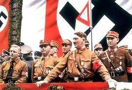 - Vitória eleitoral dos nazistas em 1930, onde Hitler torna-se Chanceler; - Incêndio no