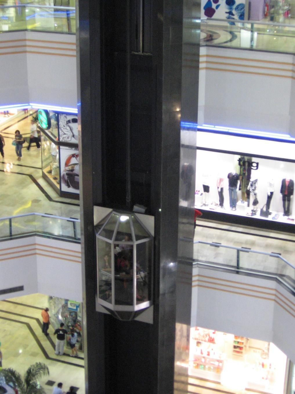 ELEVADOR É exige o uso de elevadores como elemento de circulação vertical para edifícios com mais de 4 pavimentos Deve-se