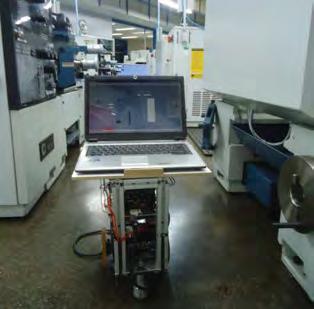 Figura 4. 3. Foto do Robô móvel usado nos ensaios e teste deste trabalho. Fonte: SENAI - L.