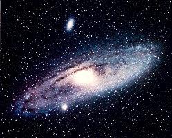 A descoberta das galáxias A prova veio em 1923 Edwin Powell Hubble (1889-1953): as nebulosas espirais são galáxias independentes Como ele chegou a esta conclusão?
