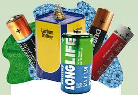 Problema? Baterias e pilhas têm em suas composições metais pesados altamente tóxicos, como cádmio, níquel, chumbo, mercúrio e etc.