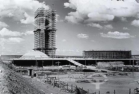 O GOVERNO JK (1955-1960): 50 ANOS EM 5 A Meta Síntese : a construção da nova capital federal-