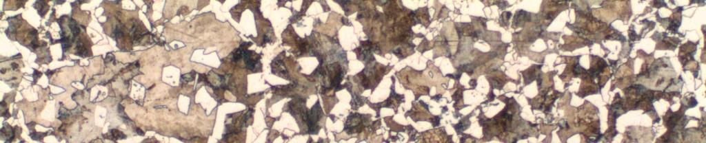 a b 100µ µm Figura 38 a) Grãos ferríticos-perlíticos do tarugo após reaquecimento a 1150
