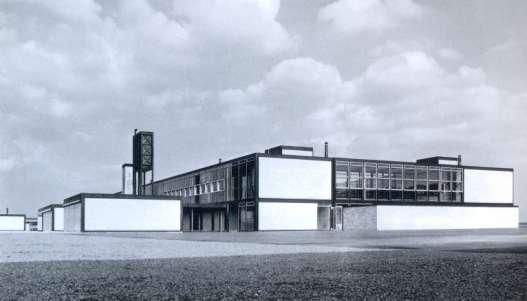 Fig. 04 - Escola Secundária, Peter e Alison Smithson, Hustanton, Inglaterra, 1950.