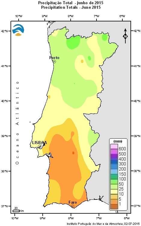 Tabela 3 Número de dias em onda de calor entre 25 e 30 de junho 2015 Nº dias onda de calor Dias Bragança 6 25-30 Mirandela 7 24-30 Miranda do Douro 6 25-30 F.C.