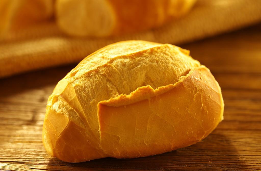 Qualidade em saúde O pão francês Simples: 4 ingredientes Baixo custo de transação Baixo custo de descoberta/ experimentação Baixa tecnologia e