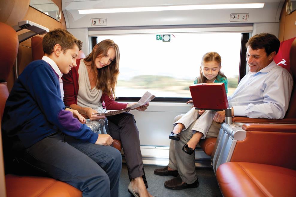 Por dentro de um Trem Premier Assentos maiores, mais confortáveis;