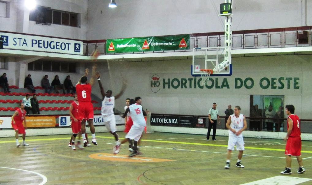 Física e Desportiva de Torres Vedras B.