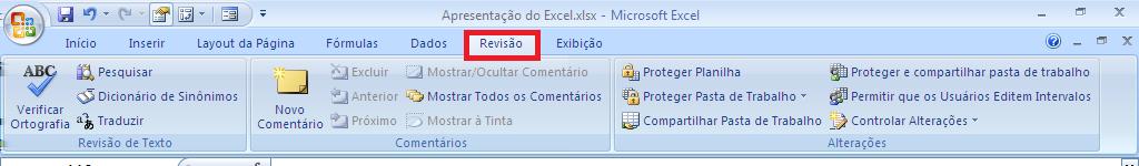 A guia fórmulas é uma das guias mais importantes do Excel. Isto acontece porque através das fórmulas é que se torna possível a interação automática entre os dados inseridos nas células.