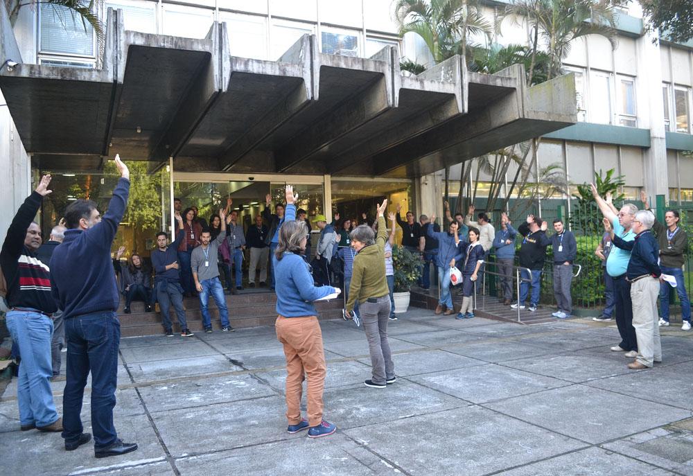 Trabalhadores da Regional e PSEs da Receita Federal realizaram assembleia na última sexta-feira (2/06) em Porto Alegre.