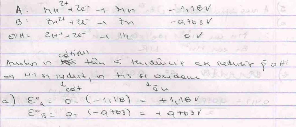 19. Uma semicélula A, consistindo em uma tira de manganês mergulhada em uma solução de Mn 2+ (1 mol/l), e uma semicélula B, consistindo em uma tira de zinco mergulhada em uma solução de Zn 2+ (1