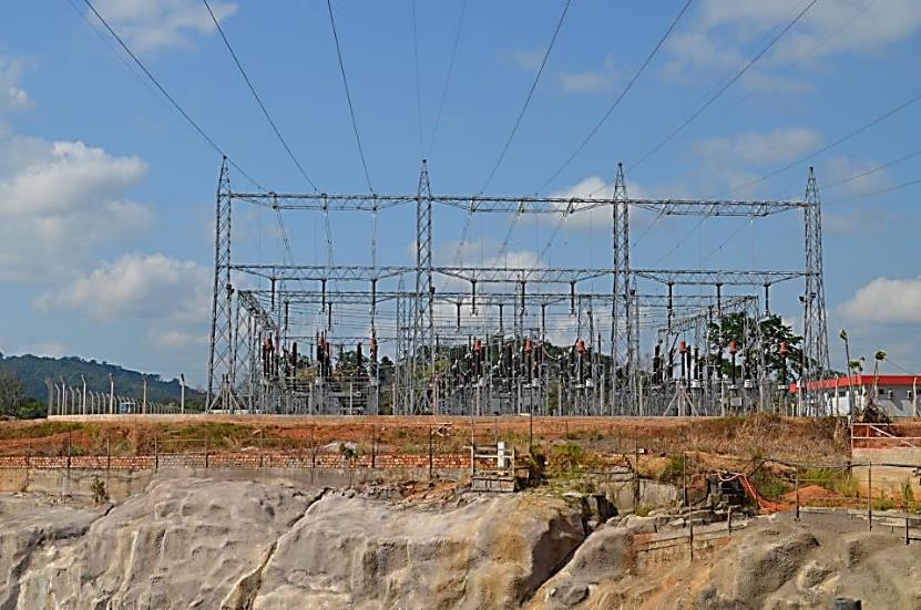 Experiência em linhas de transmissão e subestações Localização: Laranjal do Jari AP Tempo de Construção (meses): 14 (Nov/12 Dez/13) Linha de Transmissão (kv): 230