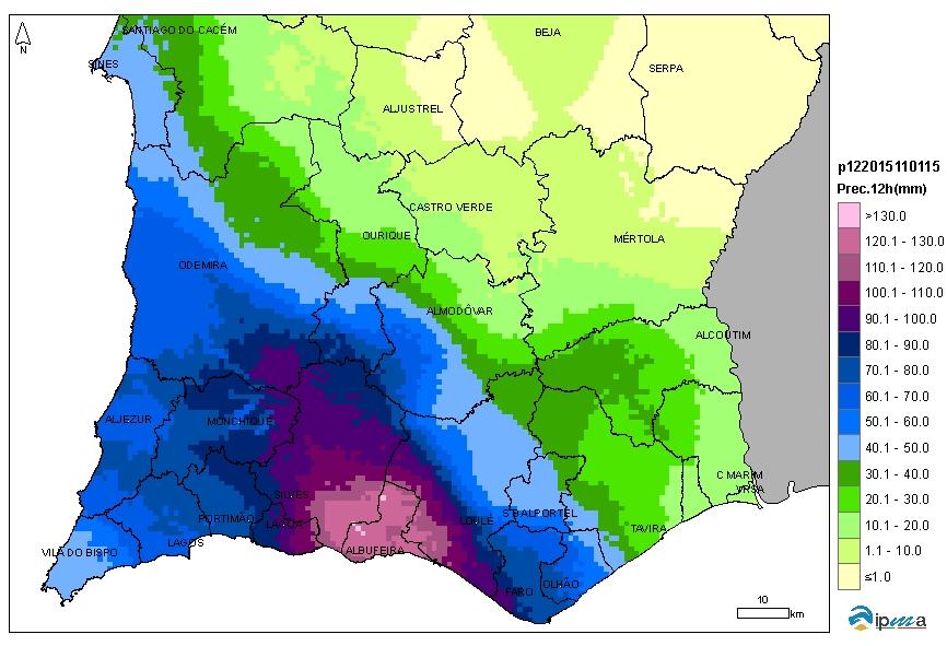 Figura 7 - Precipitação acumulada (mm) em 12 horas, das 03 às 15 UTC, no dia 1 de novembro 2015, no Algarve e no Baixo Alentejo, estimada através de um método combinado radar/udómetro VALORES