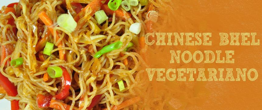 torradas e pães Receita de Chinese Noodle Vegetariano Bhel Apesar do nome, a receita de hoje é indiana.
