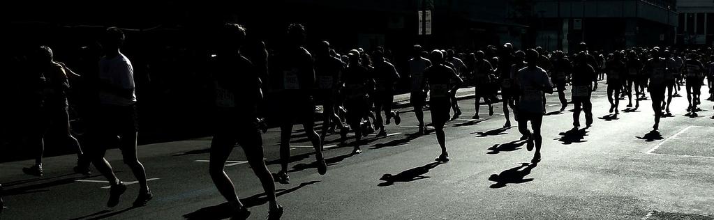 INTERMEDIÁRIO: Primeira semana Primeira semana com estímulos ativos, tiros em ritmo de prova de 5km a 10km e treinos de media a longa duração SEGUNDA-FEIRA 20min Z1 // 10min Z2 // 5min Z3 // 10min Z1