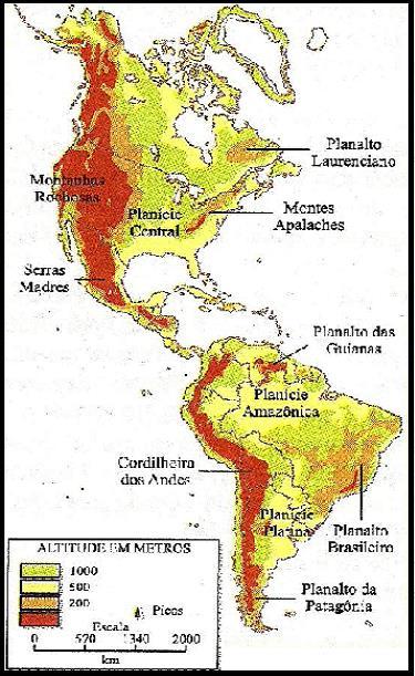 Além disso, a Cordilheira dos Andes é responsável por dividir a América do Sul em Andinos (participantes do bloco econômico Comunidade Andina) e em Plantinos (participantes do MERCOSUL).