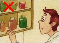 Todos os frascos contendo produtos químicos têm um rótulo que