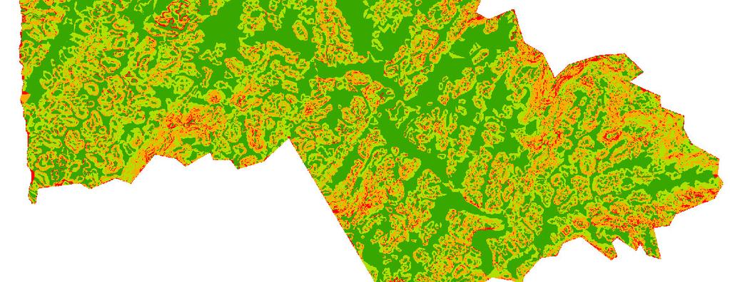 000 Metros Legenda 0-8% 8-30% 30-60% >60% Figura 3: Mapa de Declividade em 4 classes As classes de declividades utilizadas foram baseadas na metodologia utilizada por Correa (2003).