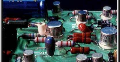 1959-1964: 1964: O Transistor Em 1947 cientista da Bell Lab desenvolveram os transistor, um pequeno