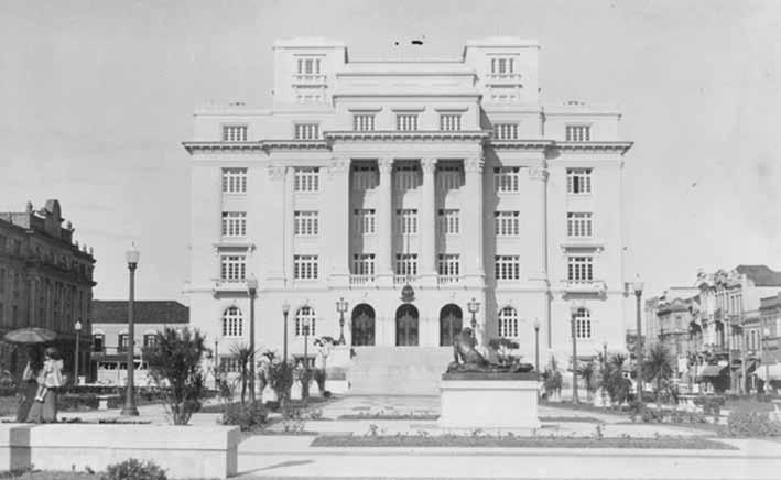 cartão Registro nº: 741 ACERVO ICONOGRÁFICO - FAMS O palácio que recebeu o nome do Patriarca da Independência foi inaugurado em 26 de janeiro de 1939, quando Santos comemorava seu centenário de