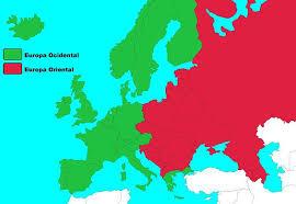 conflito. Com base no mapa acima: a) Cite o nome de alguns países formados a partir da desintegração desse império.