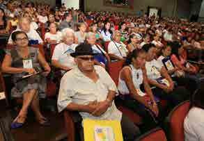 na oferta de proteção social, foi reconhecido pelo Governo Federal, que indicou Rio Branco como representante dos municípios brasileiros na assinatura do Termo de Adesão à Política Nacional de