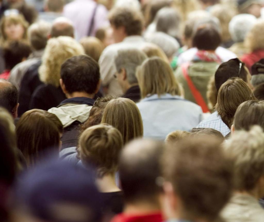 METODOLOGIA Público-alvo: residentes em todas as capitais brasileiras, com idade igual ou superior a 18 anos, ambos os sexos e todas as classes sociais.