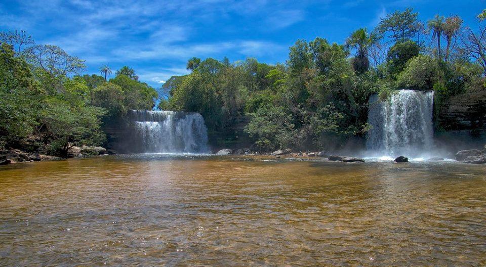 Cachoeiras do Itapecuru As cachoeiras ficam localizadas junto à BR- 230, 33 Km distante de Carolina, 66 Km de