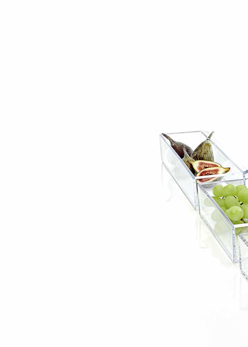 Frio Um espaço para cada coisa Apresentamos o exclusivo sistema CustomFlex TM que lhe oferece inúmeras combinações para armazenar os alimentos de todas as maneiras possíveis.
