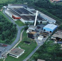 Hoje, a Saint-Gobain é reconhecida como produtora mundial de materiais de forte conteúdo tecnológico e prestadora de serviços associados a esses materiais.