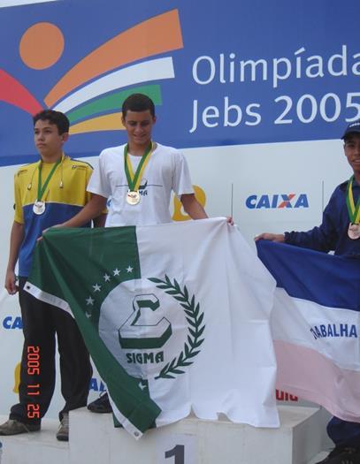 m borboleta, e isso lhe valeu o título de melhor atleta da Categoria Petiz II da Federação Paraense de Natação, naquele ano.