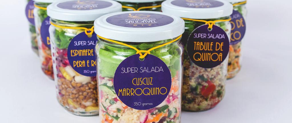 SUPER SALADAS As Super Saladas são elaboradas com ingredientes simples e combinações sofisticadas.