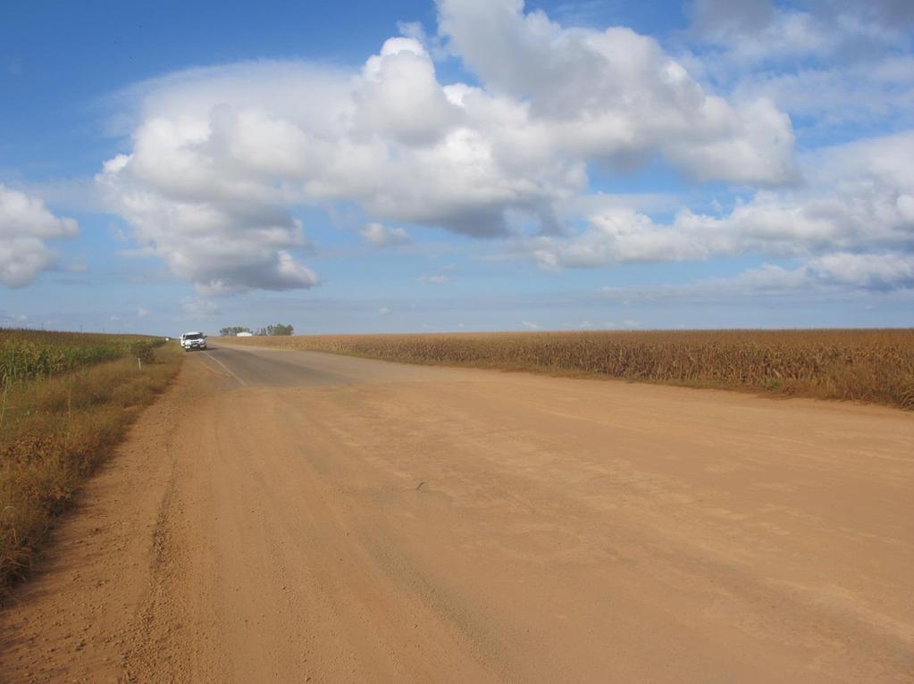 Entroncamento BR 364 e 174 de Vilhena (RO) Juína (MT) 233 Km (Tempo de Percurso - 6 horas e 30 minutos) - Trecho Rondônia: