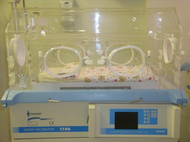 Alguns dos equipamentos utilizados na UTI Neonatal e Pediátrica INCUBADORA A incubadora é uma caixa de acrílico em que, por